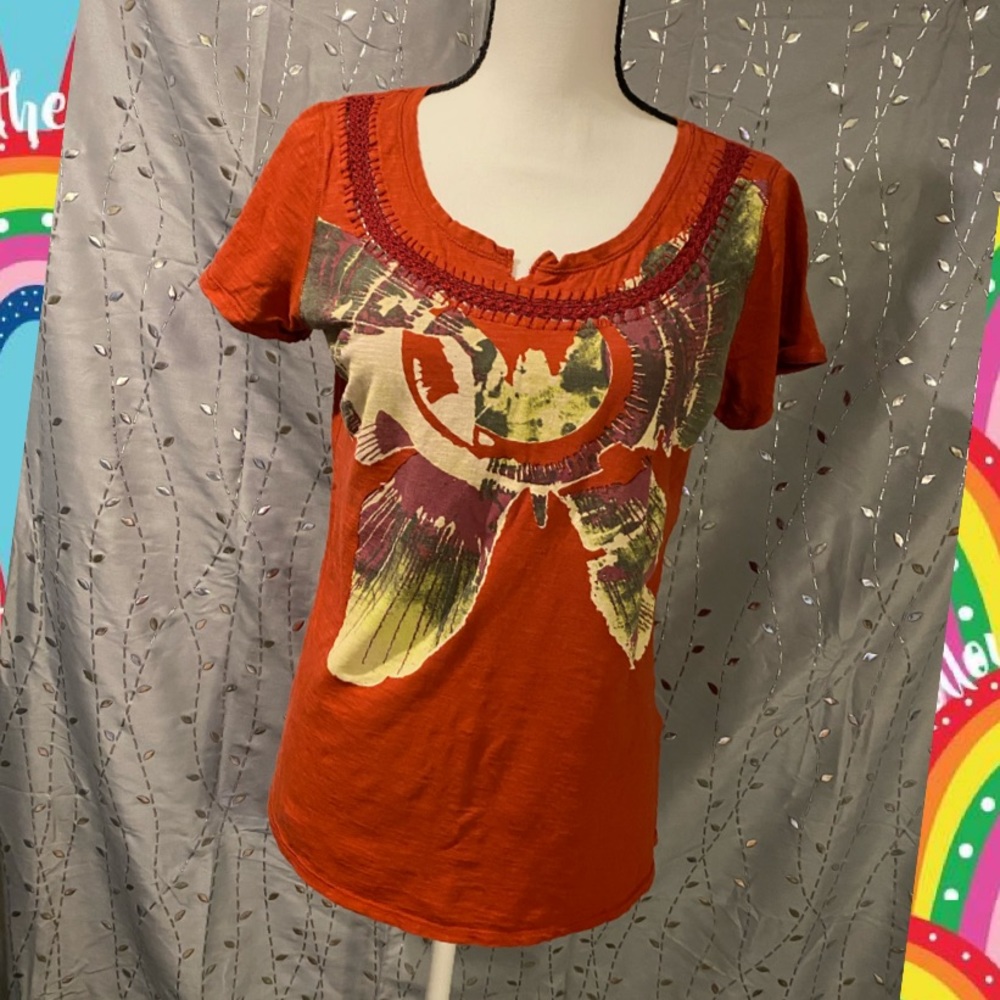 Gently used Lucky Brand T shirt size L butterfly